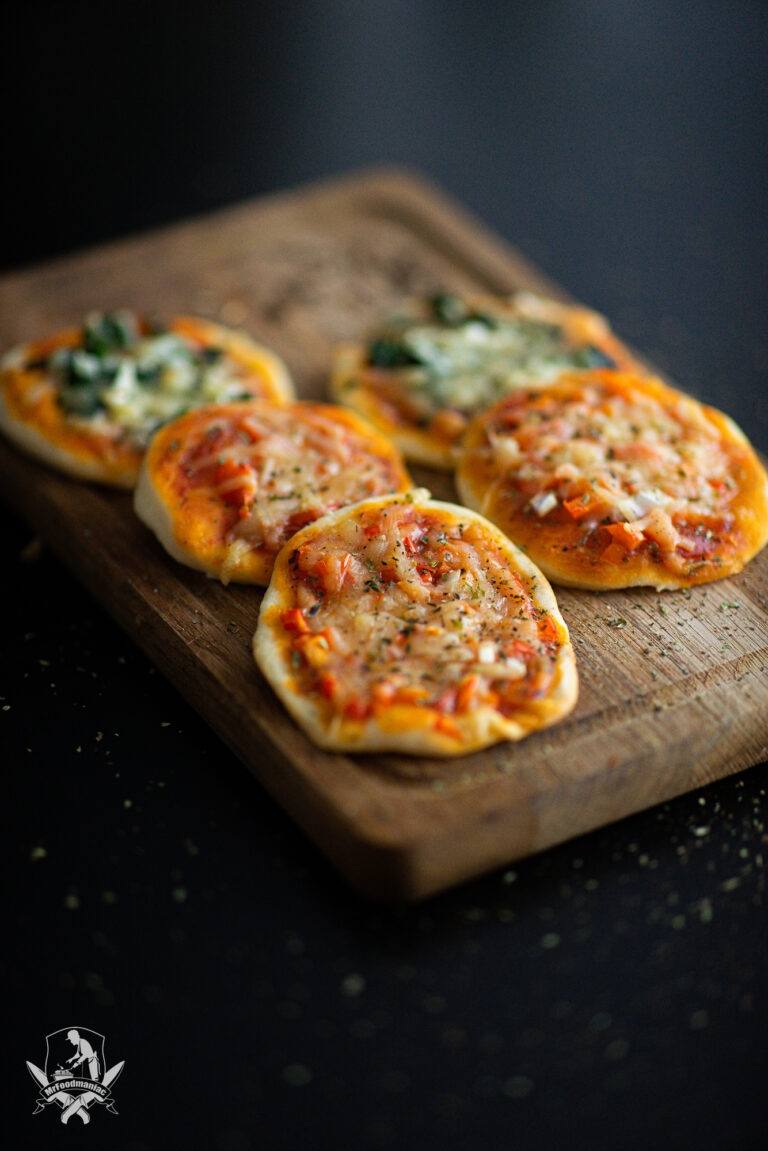 Mini Pizza (Piccolinis) – MrFoodmaniac